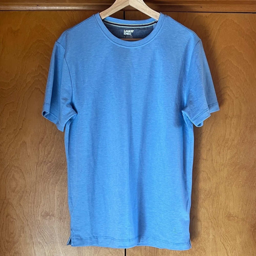 Lands' End Men's Sky Blue Crewneck Poly Blend Short Sleeve Tee